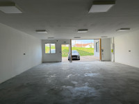 Local commercial à  Saint-Vincent-de-Mercuze (38660),  pièces