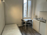 Studio à  Aix-les-Bains (73100), 2 pièces