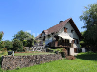 Maison à  Pugny-Chatenod (73100), 8 pièces