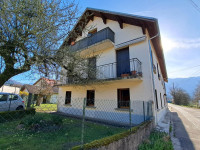 Appartement à Les Échelles (73360), 4 pièces