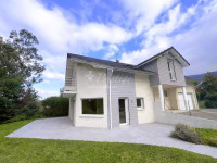 Maison à  Brison-Saint-Innocent (73100), 8 pièces