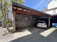 Parking à  Aix-les-Bains (73100),  pièces