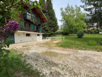Maison à  Mouxy (73100), 6 pièces