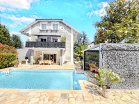 Villa à  Tresserve (73100), 9 pièces