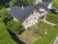 Maison à  Challes-les-Eaux (73190), 6 pièces