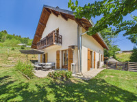 Maison à Les Déserts (73230), 8 pièces